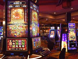 Máy slot online đồ họa hiện đại trên man79